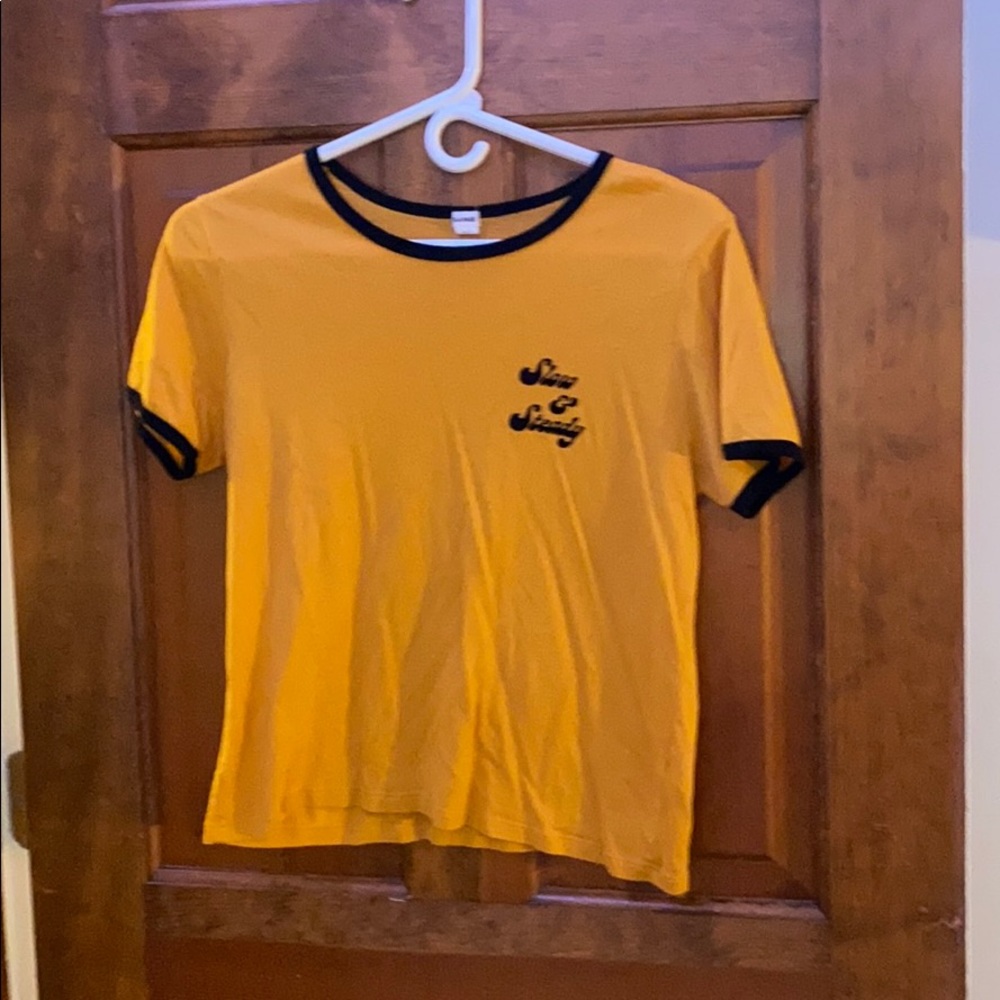 yellow short sleeve